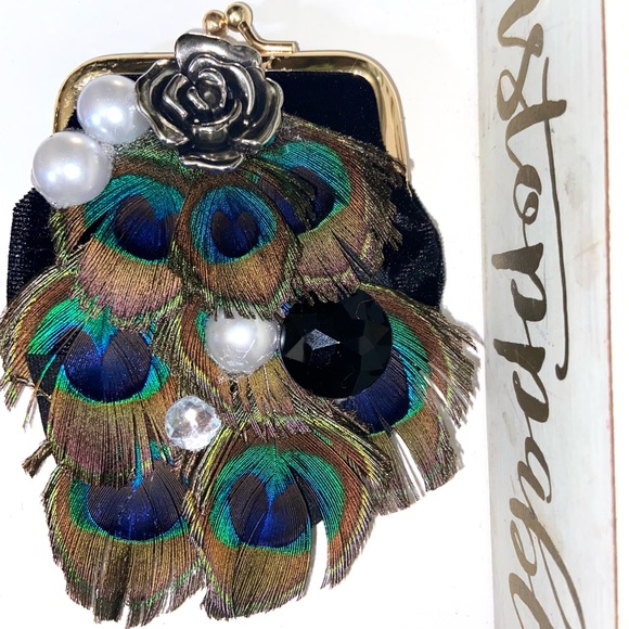 “ROYALTY”Mini Peacock Feath. Coin Purse/Pill “Box” - Picture 7 of 13